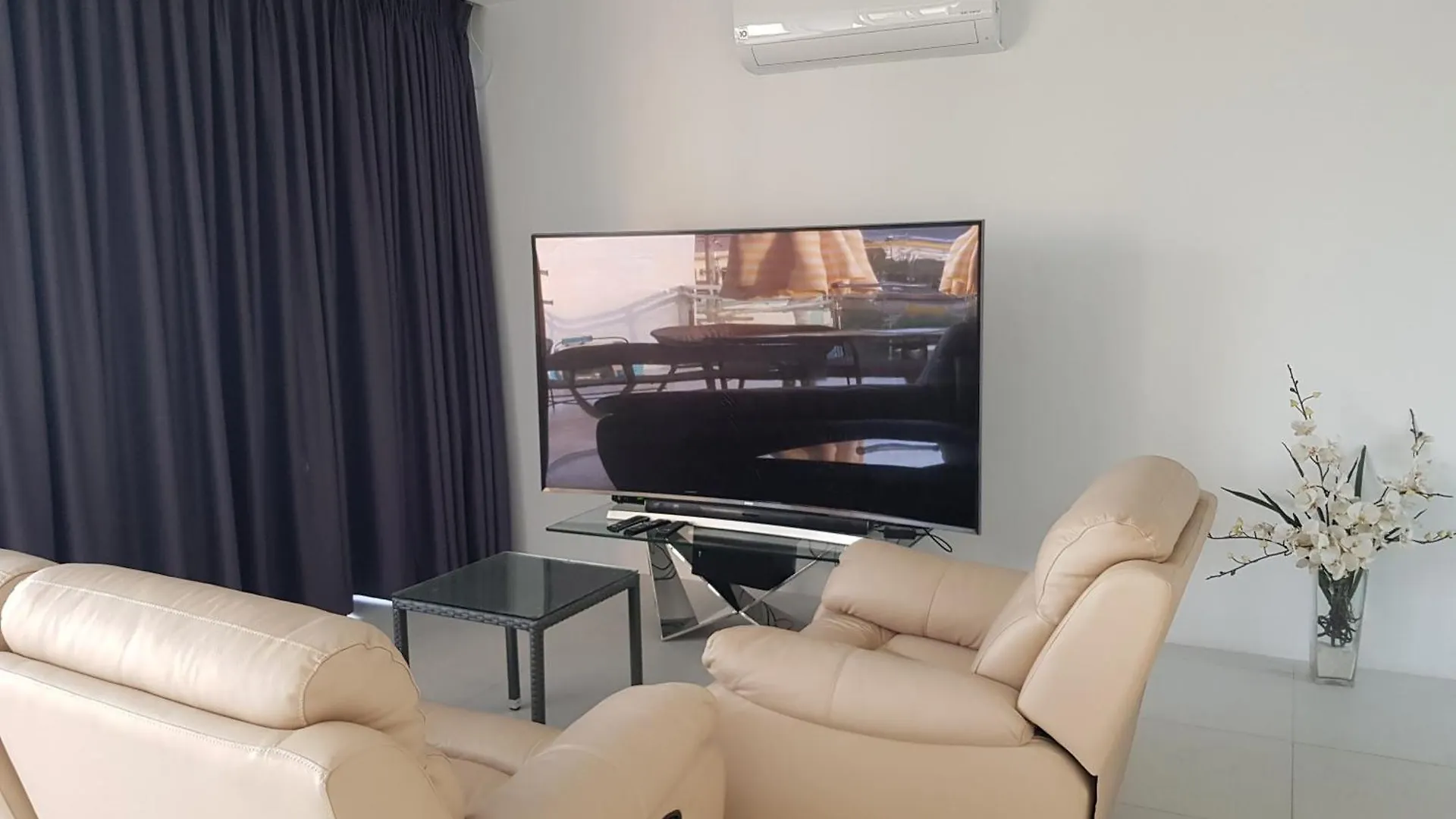 Apartment Chequers Suites Subic Bay Olongapo
